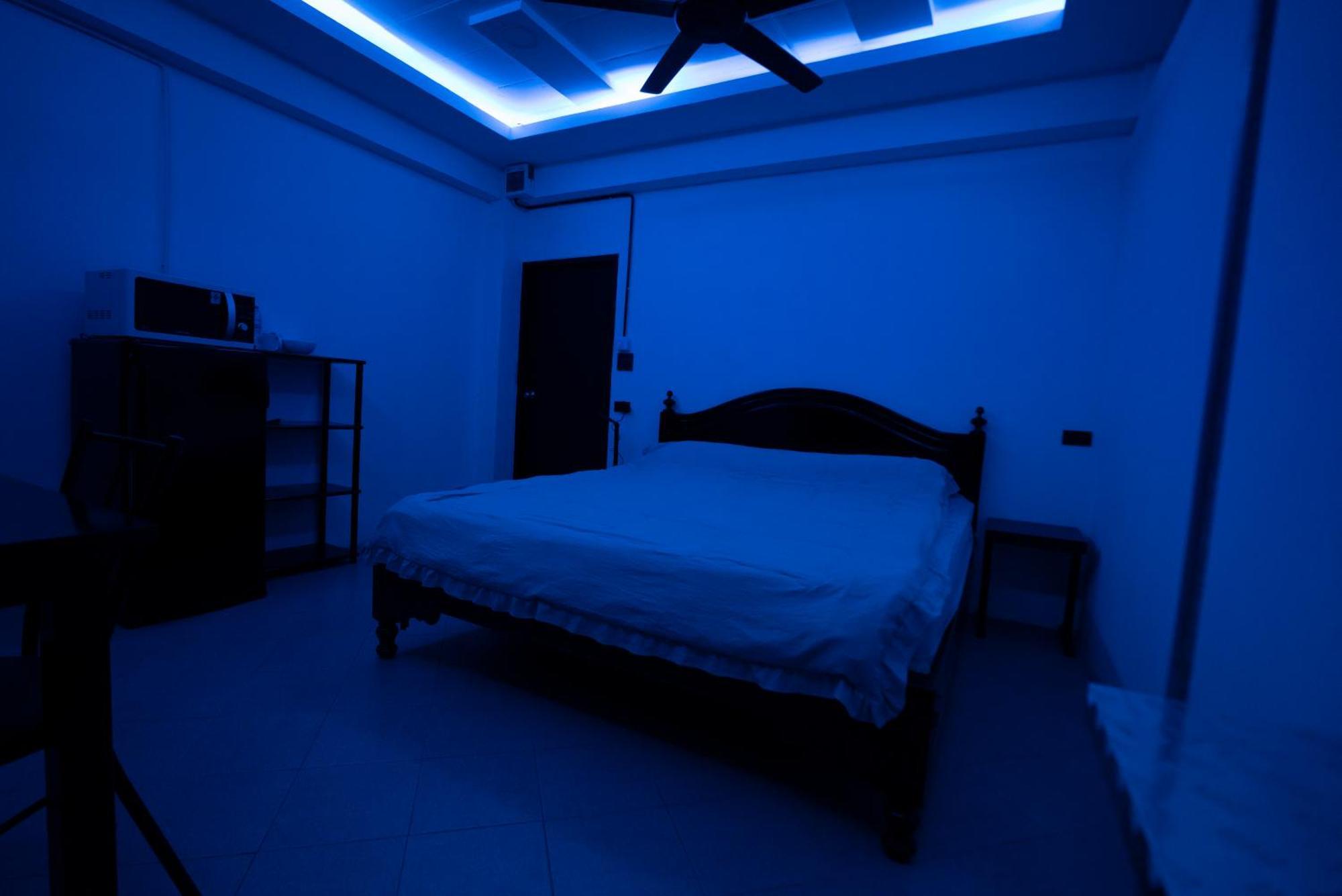 Splash Bar And Guesthouse Патая Екстериор снимка
